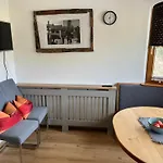 Haus Alpengluehn * אבטנאו