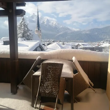 Haus Alpengluehn