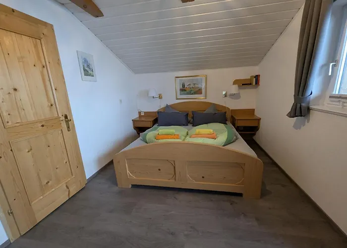 Haus Alpengluehn Apartment